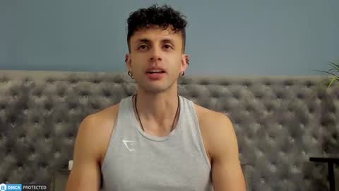 Snapshot of ariasaadeh chatting on November 12, 12:16 pm ariasaadeh online show from November 12, 12:16 pm