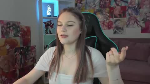 Aria online show from September 22, 5:59 pm