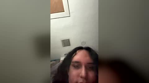 Aria online show from April 23, 2:02 am