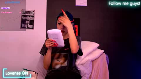 Snapshot of ariaxstark chatting on September 9, 8:08 pm Aria online show from September 9, 8:08 pm