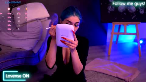 Snapshot of ariaxstark chatting on October 11, 9:13 pm Aria online show from October 11, 9:13 pm