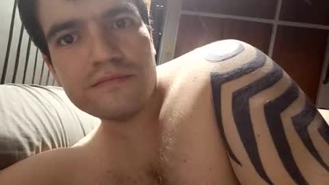 ariel_1990 online show from March 17, 5:22 am