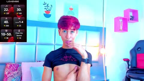 Snapshot of ariel_villa_ chatting on February 6, 4:25 pm ARIEL VILLA online show from February 6, 4:25 pm