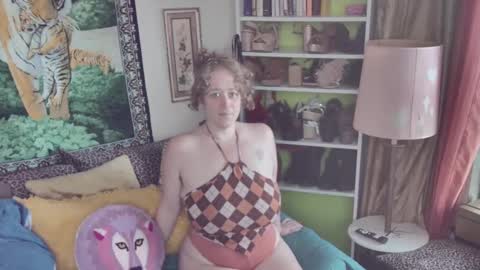 Arielle Ari online show from October 1, 3:40 pm