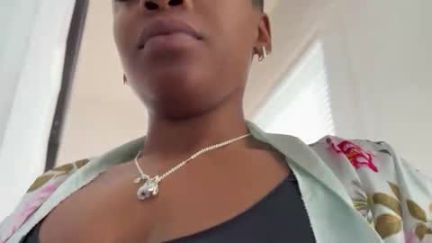 arielbliss69 online show from March 1, 5:04 pm