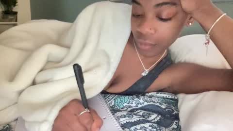 arielbliss69 online show from March 28, 11:37 pm