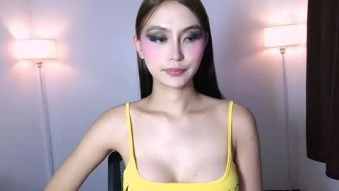 Snapshot of ariellaarida69 chatting on July 11, 7:11 am MIRA GREYSON online show from July 11, 7:11 am
