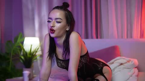  Ariella  online show from February 12, 7:09 pm