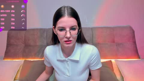 Snapshot of ariellateska chatting on December 18, 1:26 am Ariella online show from December 18, 1:26 am