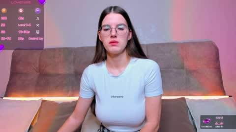 Snapshot of ariellateska chatting on January 9, 4:52 am Ariella online show from January 9, 4:52 am