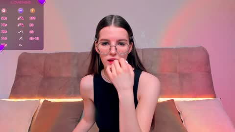 Snapshot of ariellateska chatting on January 15, 7:05 am Ariella online show from January 15, 7:05 am