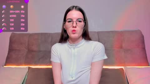 Snapshot of ariellateska chatting on February 24, 3:23 am Ariella online show from February 24, 3:23 am