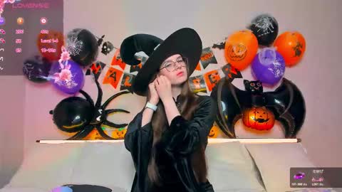 Snapshot of ariellateska chatting on October 29, 4:26 am Ariella online show from October 29, 4:26 am