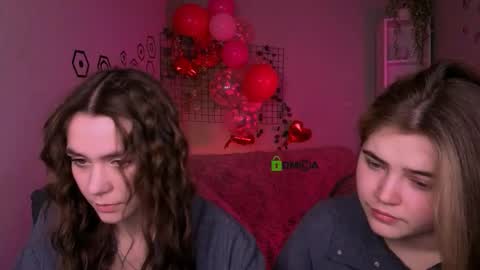 arielmell online show from February 28, 10:16 am