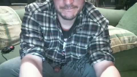 Snapshot of arielsinho chatting on March 8, 2:37 am Anon online show from March 8, 2:37 am