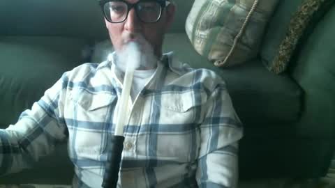 Snapshot of arielsinho chatting on March 29, 3:34 pm Anon online show from March 29, 3:34 pm
