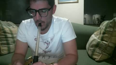Snapshot of arielsinho chatting on March 30, 4:13 am Anon online show from March 30, 4:13 am