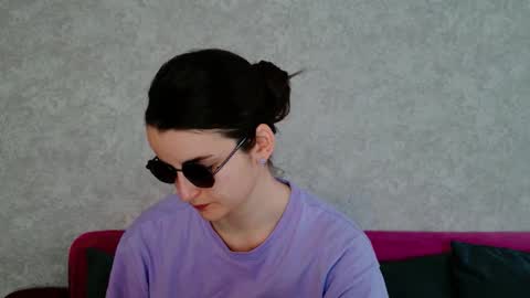 arielstonks_lovee online show from December 2, 4:40 am