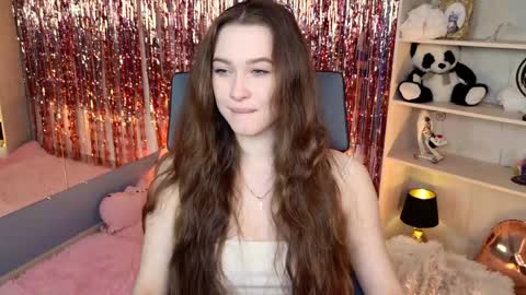 arielsykes online show from April 23, 8:00 pm