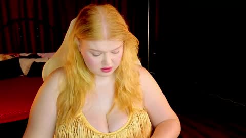 Snapshot of ariettaheart chatting on May 5, 11:18 am Adele online show from May 5, 11:18 am