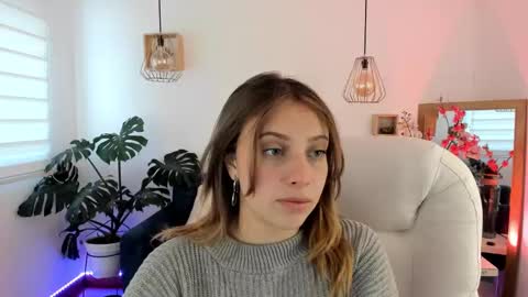 Snapshot of arii_1010_ chatting on December 29, 2:52 pm Ari online show from December 29, 2:52 pm