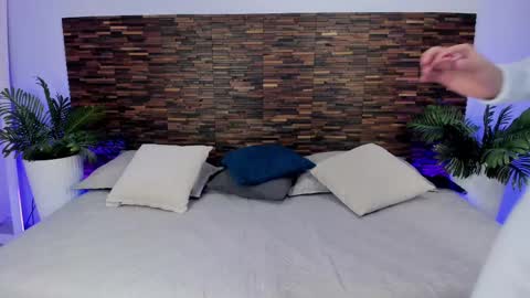 ARIANNA online show from November 13, 2:49 pm