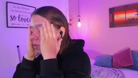  Arianna  online show from March 10, 12:26 pm