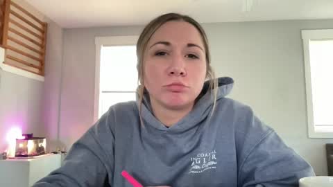 airskiii online show from February 6, 6:24 pm