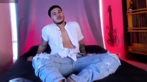 Ariies13 online show from November 18, 12:09 pm