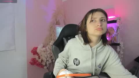 Ariel online show from March 6, 12:23 pm