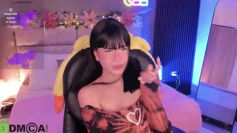 Snapshot of arinextdoor chatting on December 1, 12:26 am Ari online show from December 1, 12:26 am