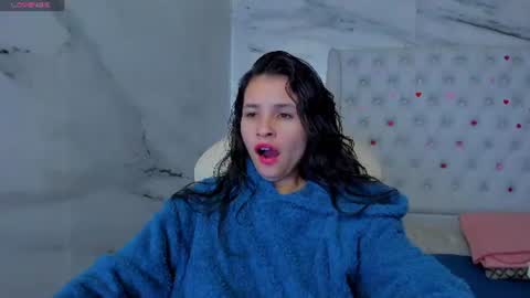 arisha_lee2 online show from June 15, 11:56 am