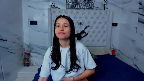 celina online show from November 7, 7:03 pm