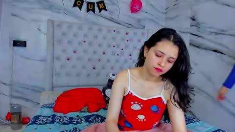 Snapshot of arissha_lee chatting on April 25, 3:09 pm celina online show from April 25, 3:09 pm