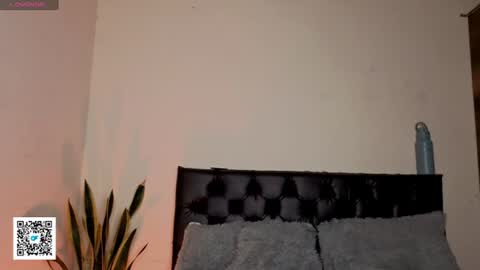 Snapshot of arisunshine77 chatting on July 28, 3:57 am arisunshine77 online show from July 28, 3:57 am