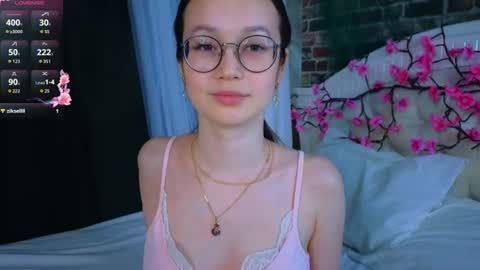 Snapshot of arlengross chatting on July 25, 8:39 pm Bella3 online show from July 25, 8:39 pm