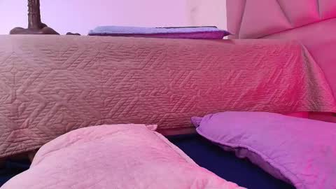 Snapshot of arleth_1 chatting on September 9, 3:06 am Arleth online show from September 9, 3:06 am