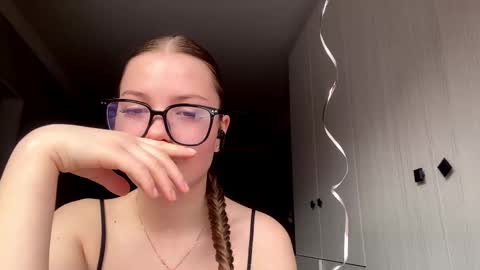 Liza online show from February 25, 12:04 pm