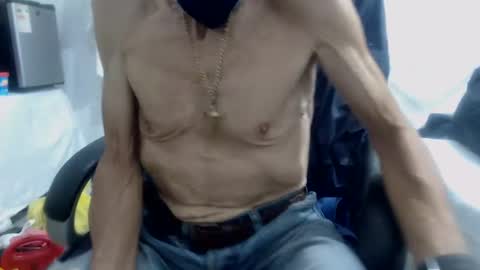 armaduradeacero online show from February 8, 7:59 am