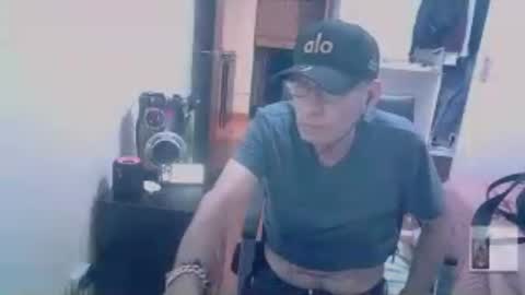 Snapshot of armaduradeacero chatting on July 8, 12:48 am armaduradeacero online show from July 8, 12:48 am