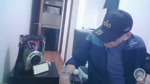 Snapshot of armaduradeacero chatting on July 9, 2:15 am armaduradeacero online show from July 9, 2:15 am
