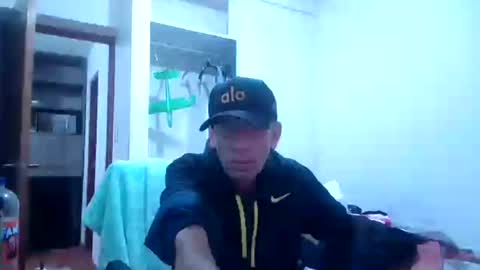 Snapshot of armaduradeacero chatting on July 25, 8:56 am armaduradeacero online show from July 25, 8:56 am
