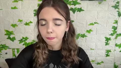 Snapshot of armandahaley chatting on June 22, 2:14 pm Lisa online show from June 22, 2:14 pm