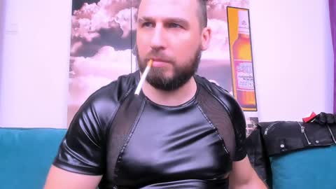 Armando online show from January 4, 12:37 am