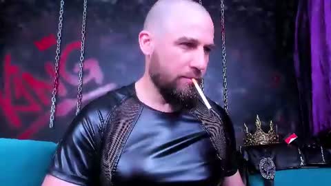Armando online show from July 3, 9:10 pm