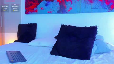 Snapshot of arminjones1 chatting on February 9, 3:43 am online show from February 9, 3:43 am