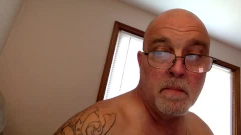 Snapshot of armyguy5311 chatting on August 1, 10:41 pm armyguy5311 online show from August 1, 10:41 pm