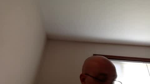 Snapshot of armyguy5311 chatting on August 2, 8:29 pm armyguy5311 online show from August 2, 8:29 pm