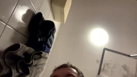 armyskater32 online show from October 31, 11:50 pm