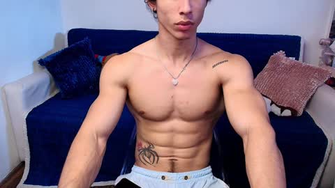 arnold black online show from December 11, 8:18 pm